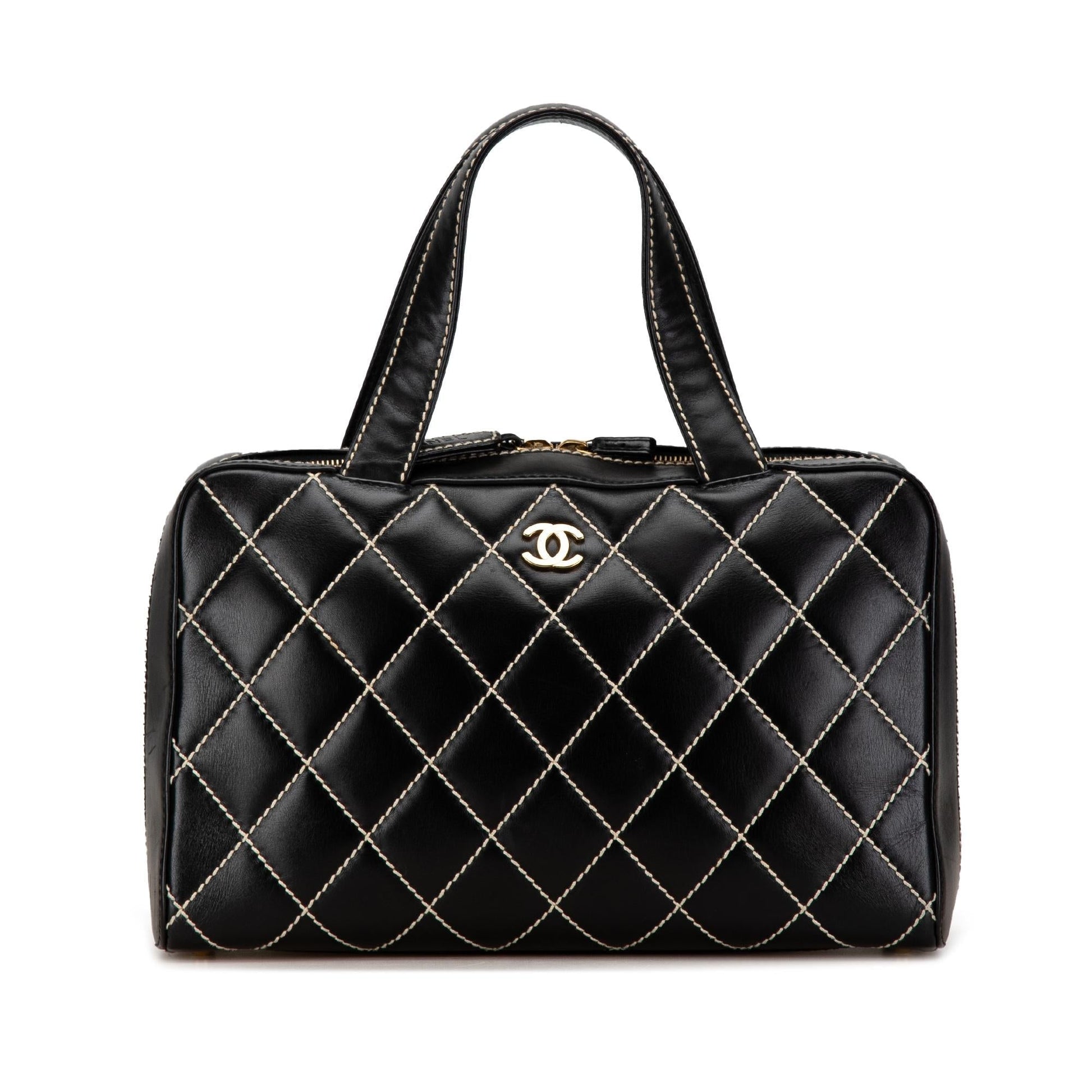 Chanel CC Wild Stitch Lambskin SHG-SgvNml Handbag
