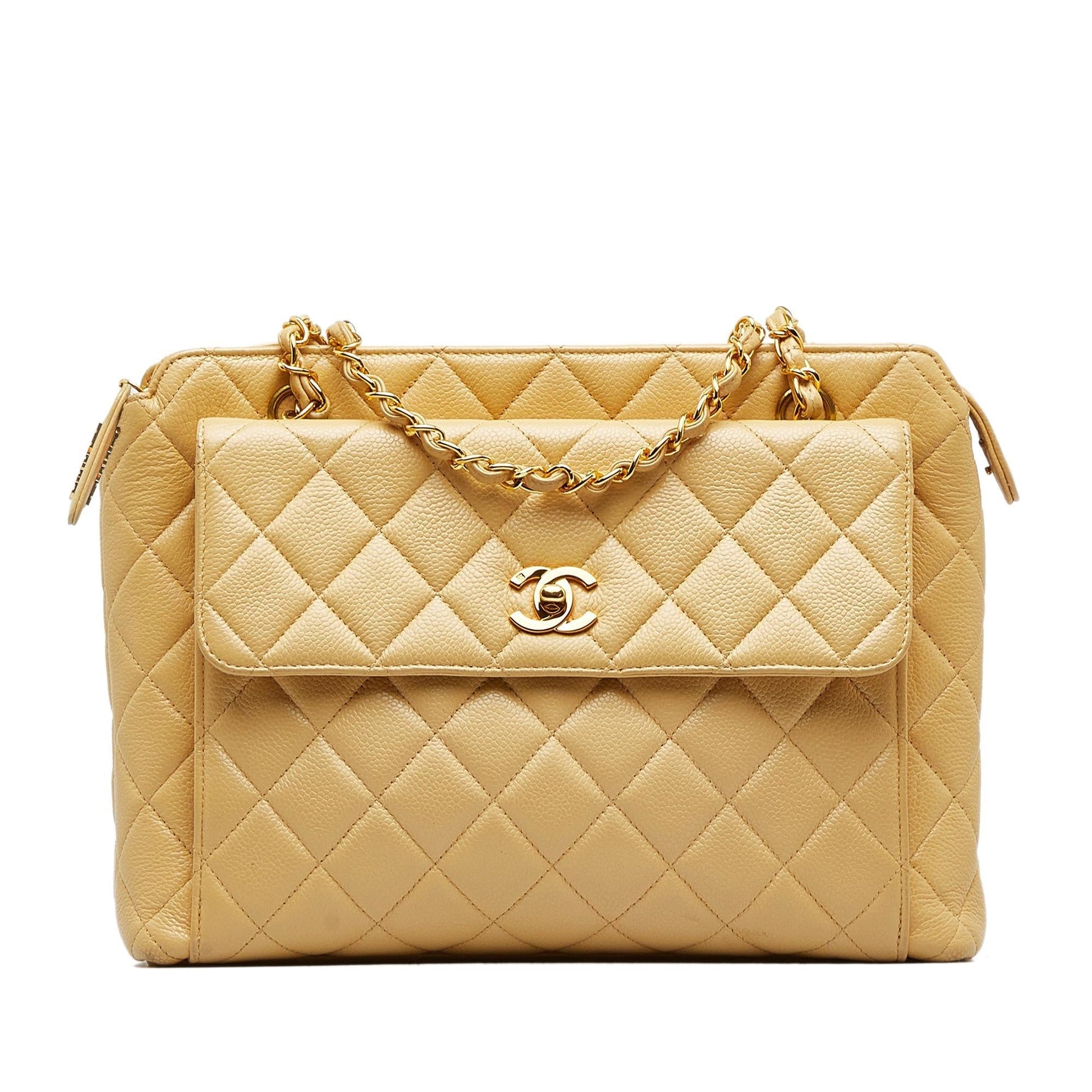 Chanel Caviar Front Pocket SHG-pwata3 Shoulder Bag