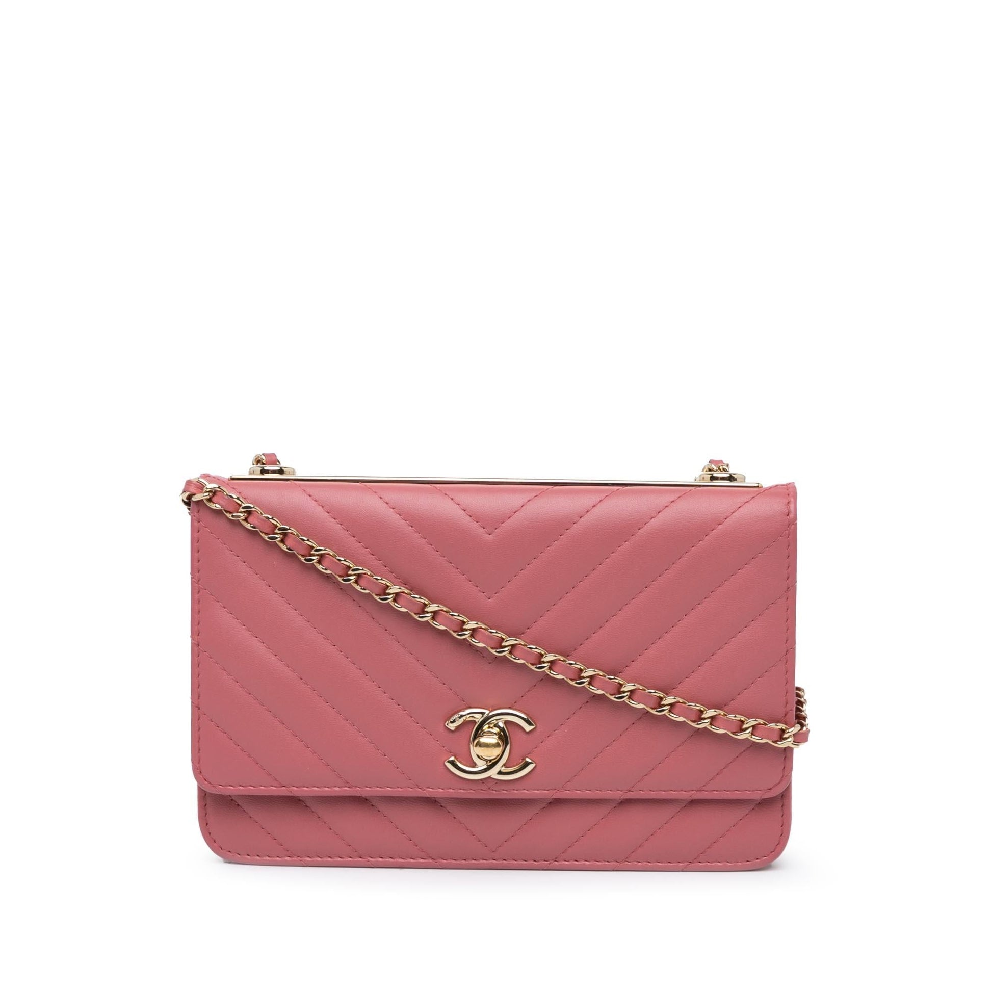 Chanel Chevron Quilted Lambskin Trendy CC on Wallet Case On Chain