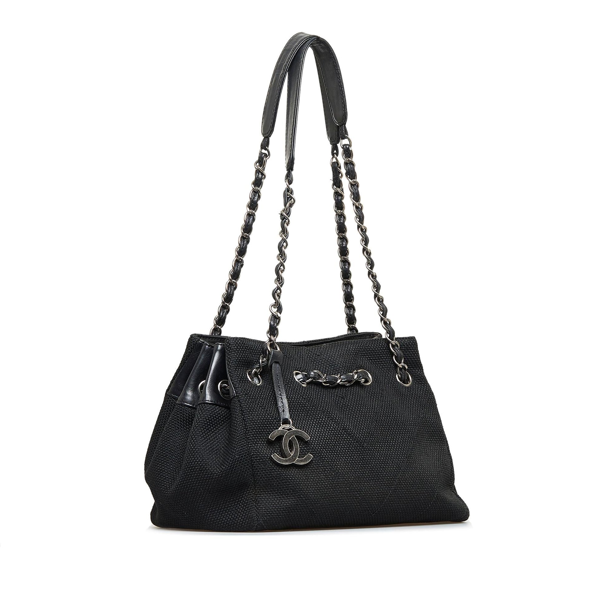 Chanel Chevron SHG-DaaW3z Shoulder Bag