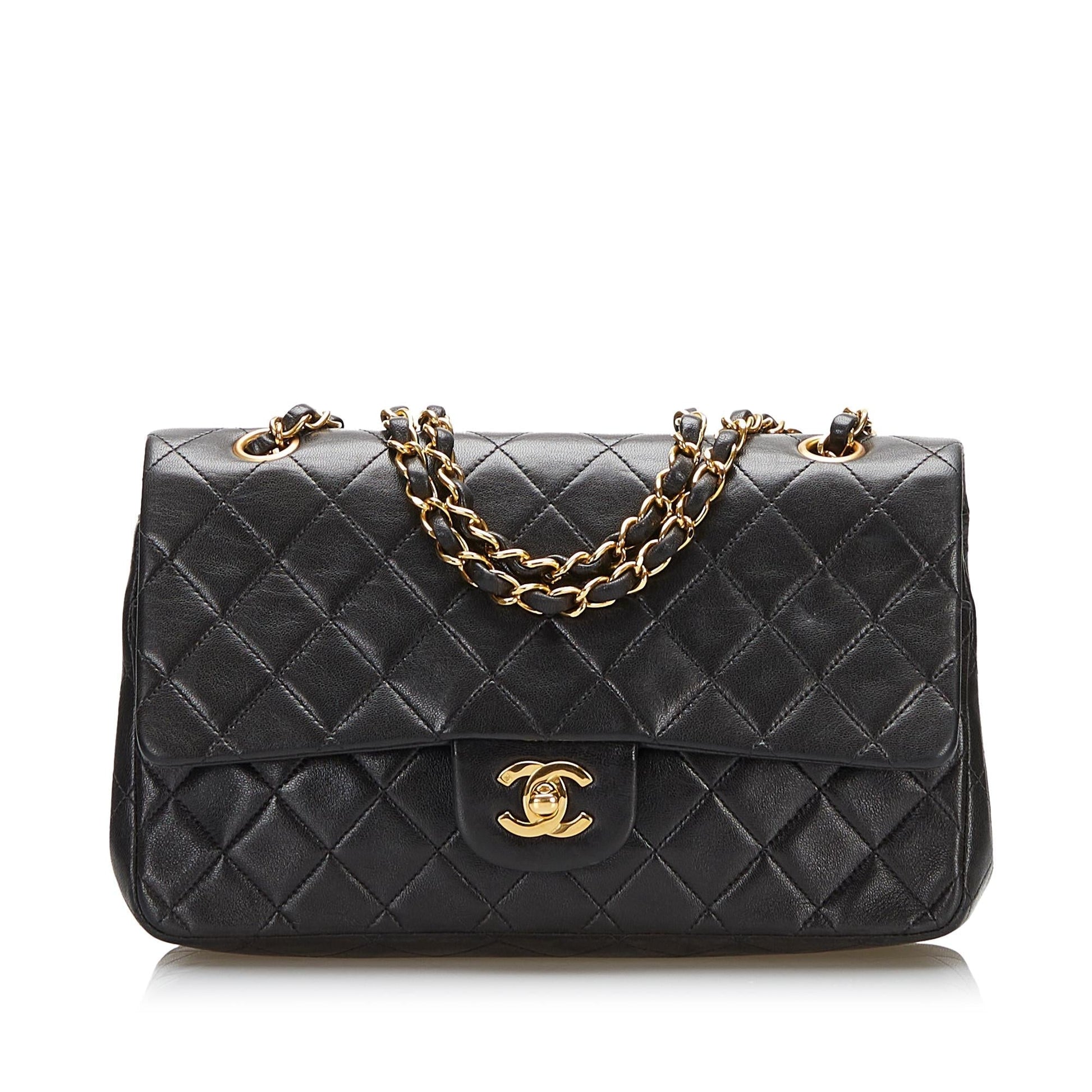Chanel Classic Lambskin Double Flap SHG-XJGYcz Shoulder Bag