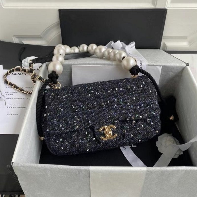 Chanel Chanel Flap Bag Bch00813 Handbag