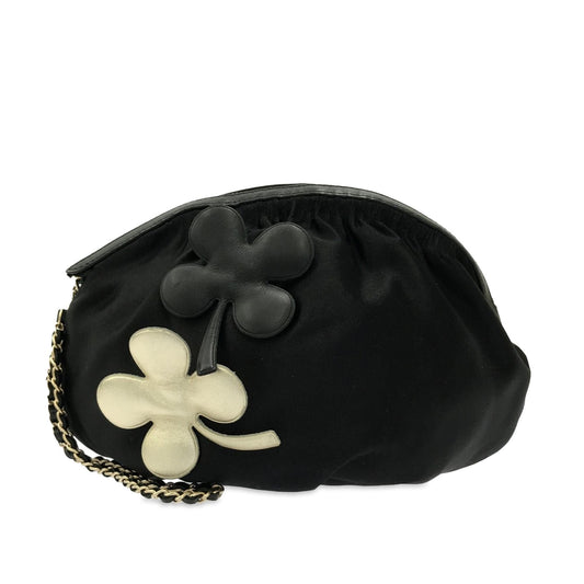 Chanel Four Leaf Clover Satin SHG-3eDRCJ Clutch Bag
