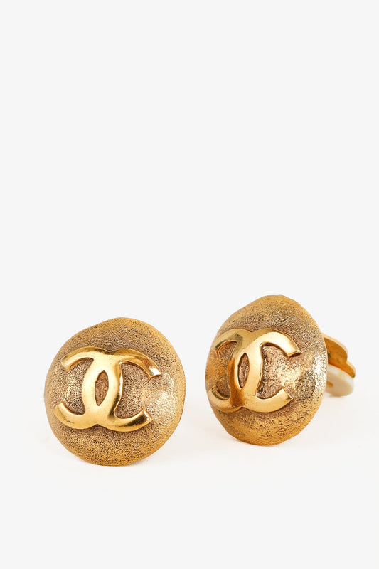 Chanel Gold-Tone Round Interlocking CC Clip-On Earrings Jewelry