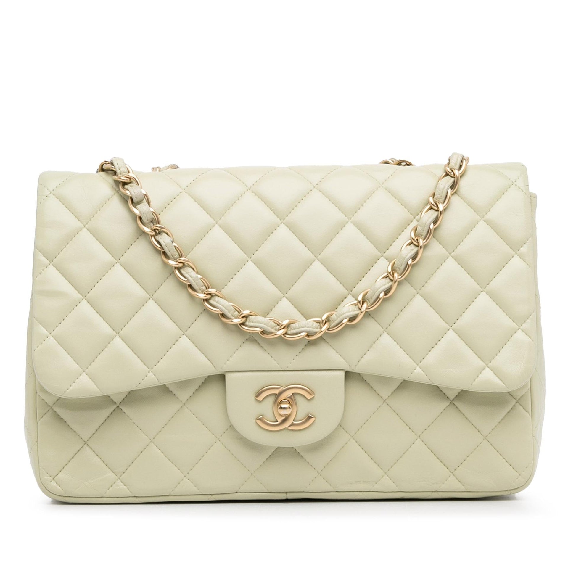 Chanel Jumbo Classic Lambskin Single Flap SHG-RAwy5g Handbag