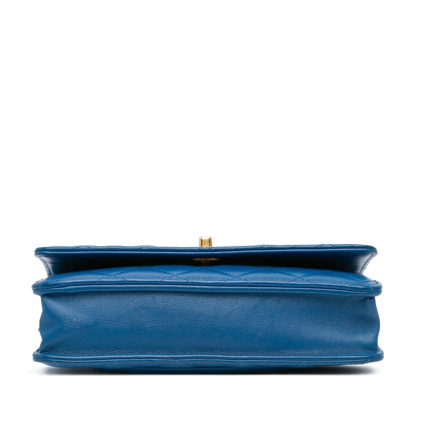 Chanel Lambskin Pearl Crush On Wallet Case