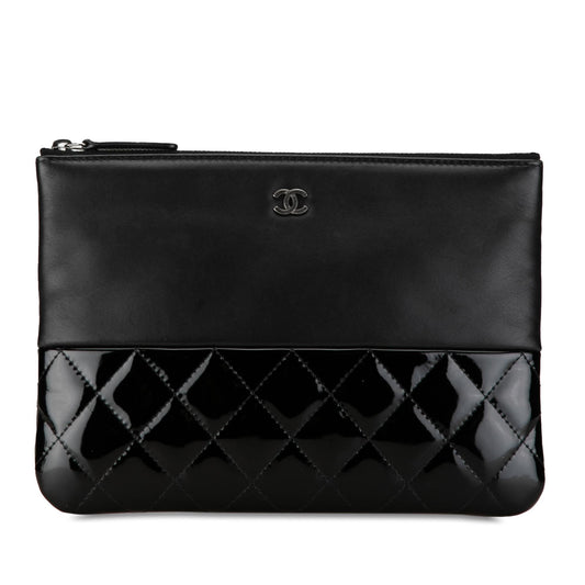 Chanel Lambskin Quilted Patent O SHG-nuBGKM Clutch Bag