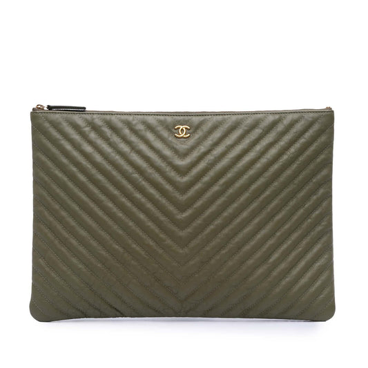Chanel CC Chevron Calfskin O Clutch Bag