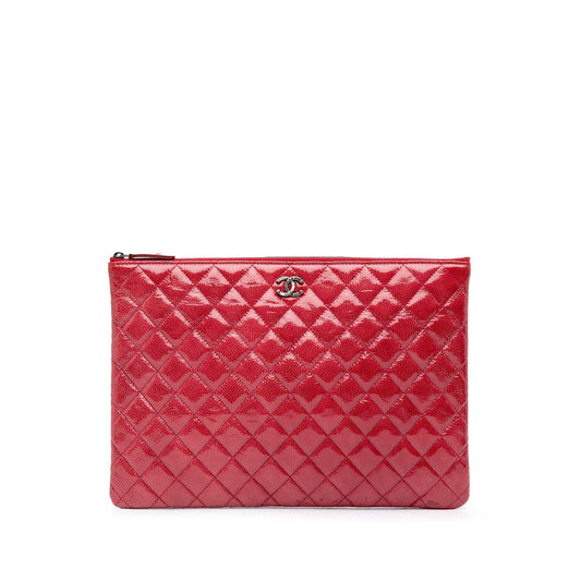 Chanel Quilted Patent O Clutch Bag Clutch 2