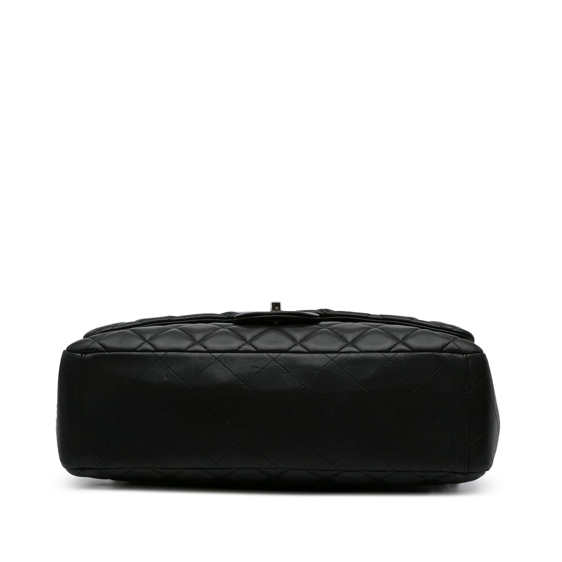 Chanel Maxi Classic Lambskin Single Flap SHG-C8eJpN Handbag