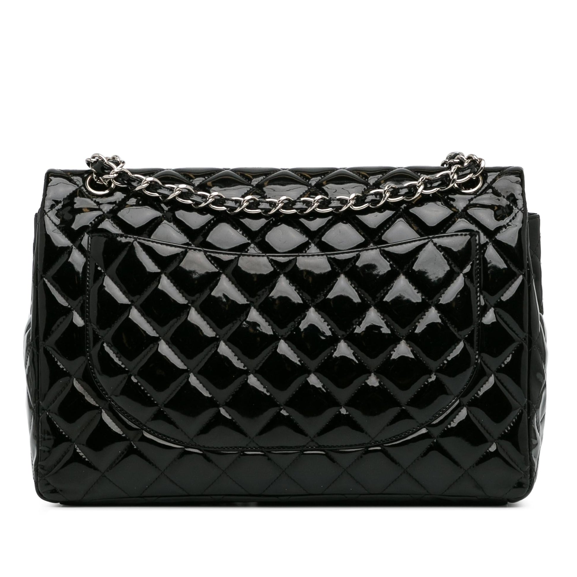Chanel Maxi Classic Patent Double Flap SHG-Kp6Vq5 Handbag
