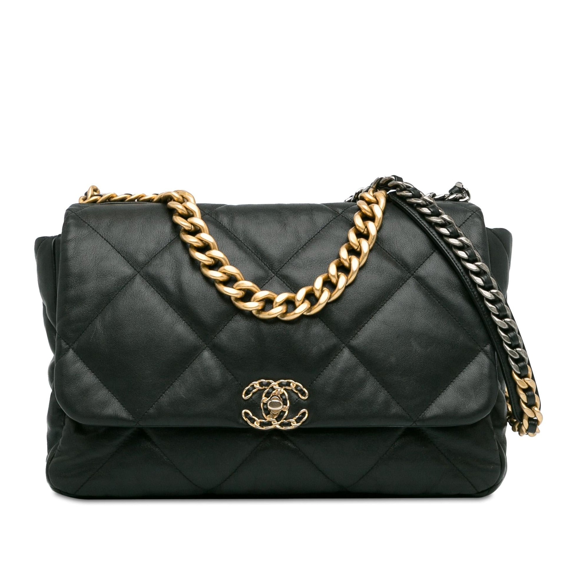 Chanel Maxi Lambskin 19 Flap SHG-xugRcp Handbag