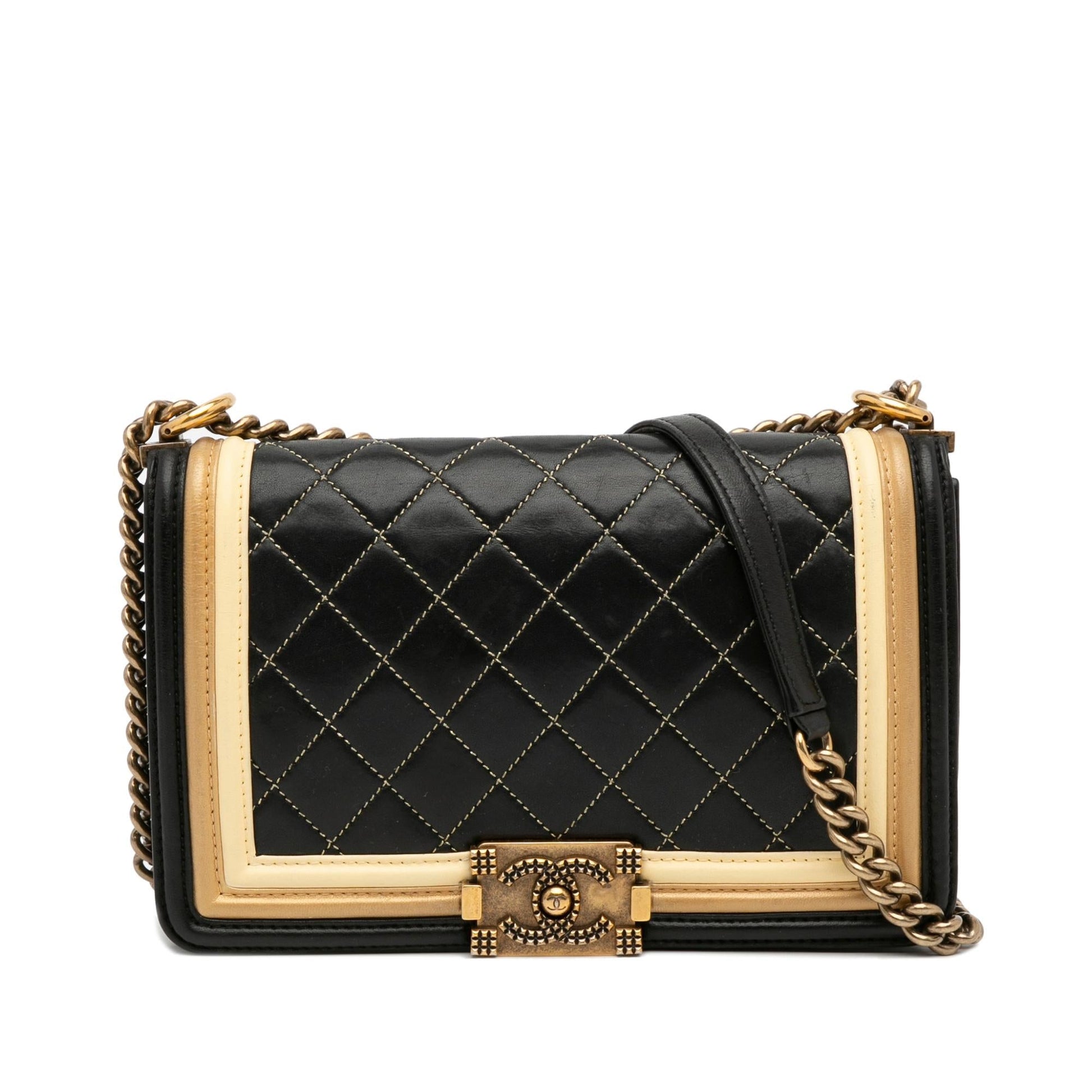 Chanel Boy Flap Tricolor SHG-lWkgem Handbag