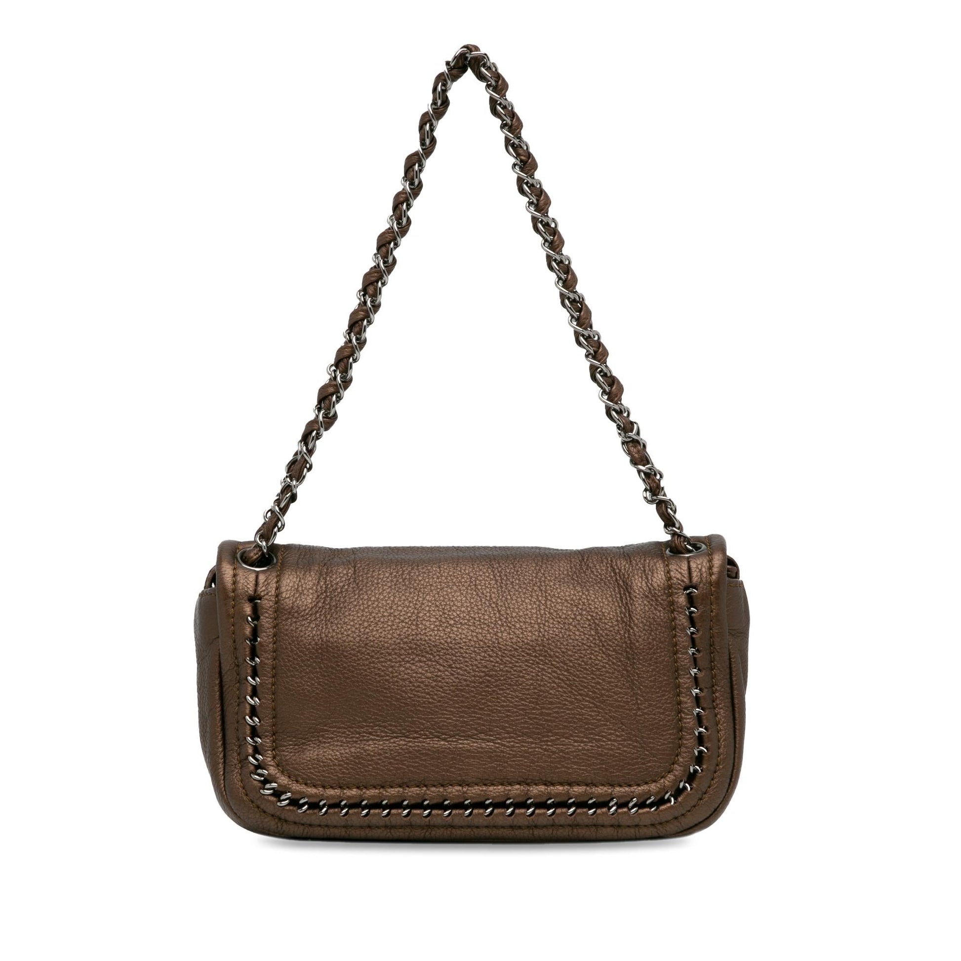 Chanel Calfskin Luxe Ligne Flap SHG-Mw3WxL Handbag
