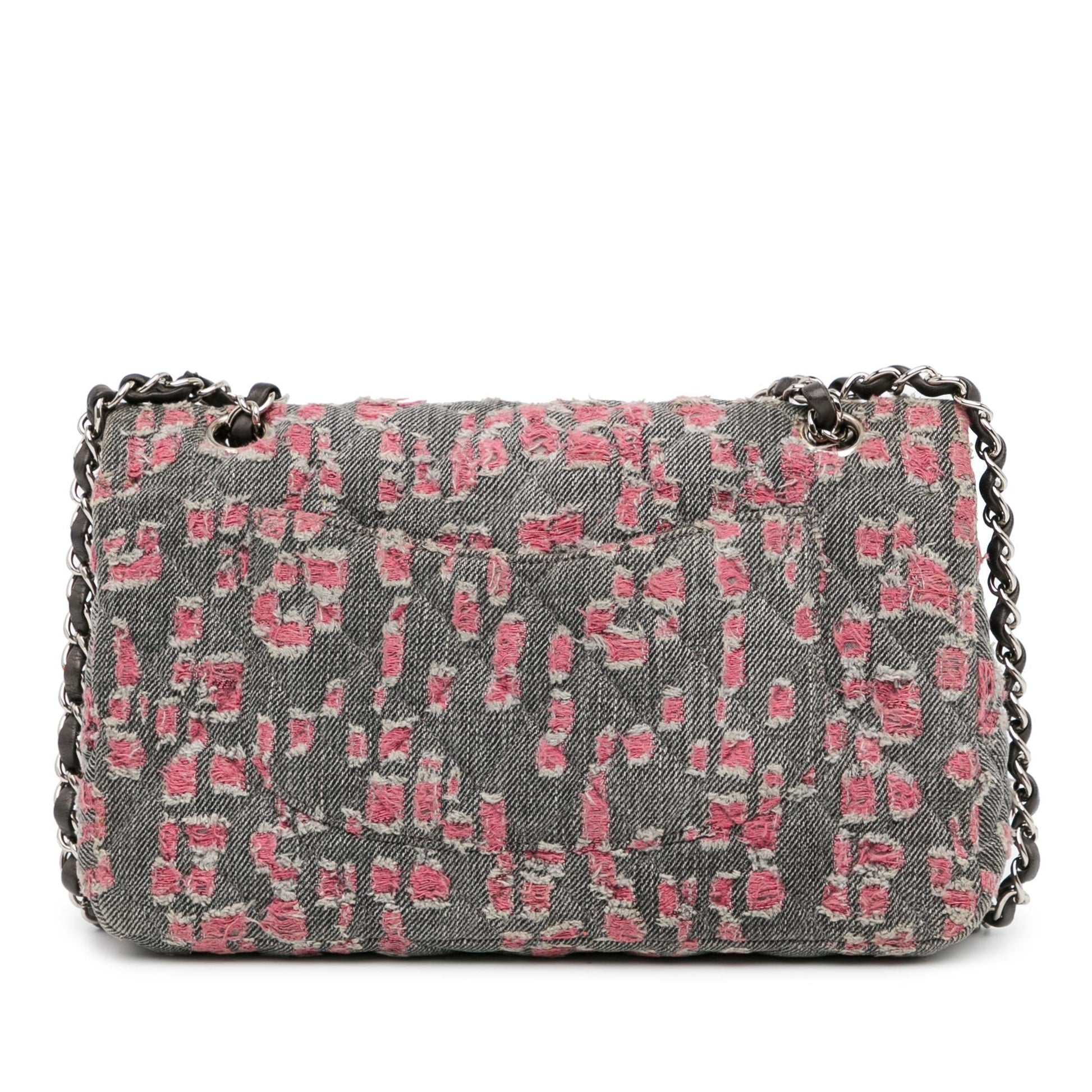 Chanel Classic Distressed Denim Double Flap SHG-FErwUx Handbag
