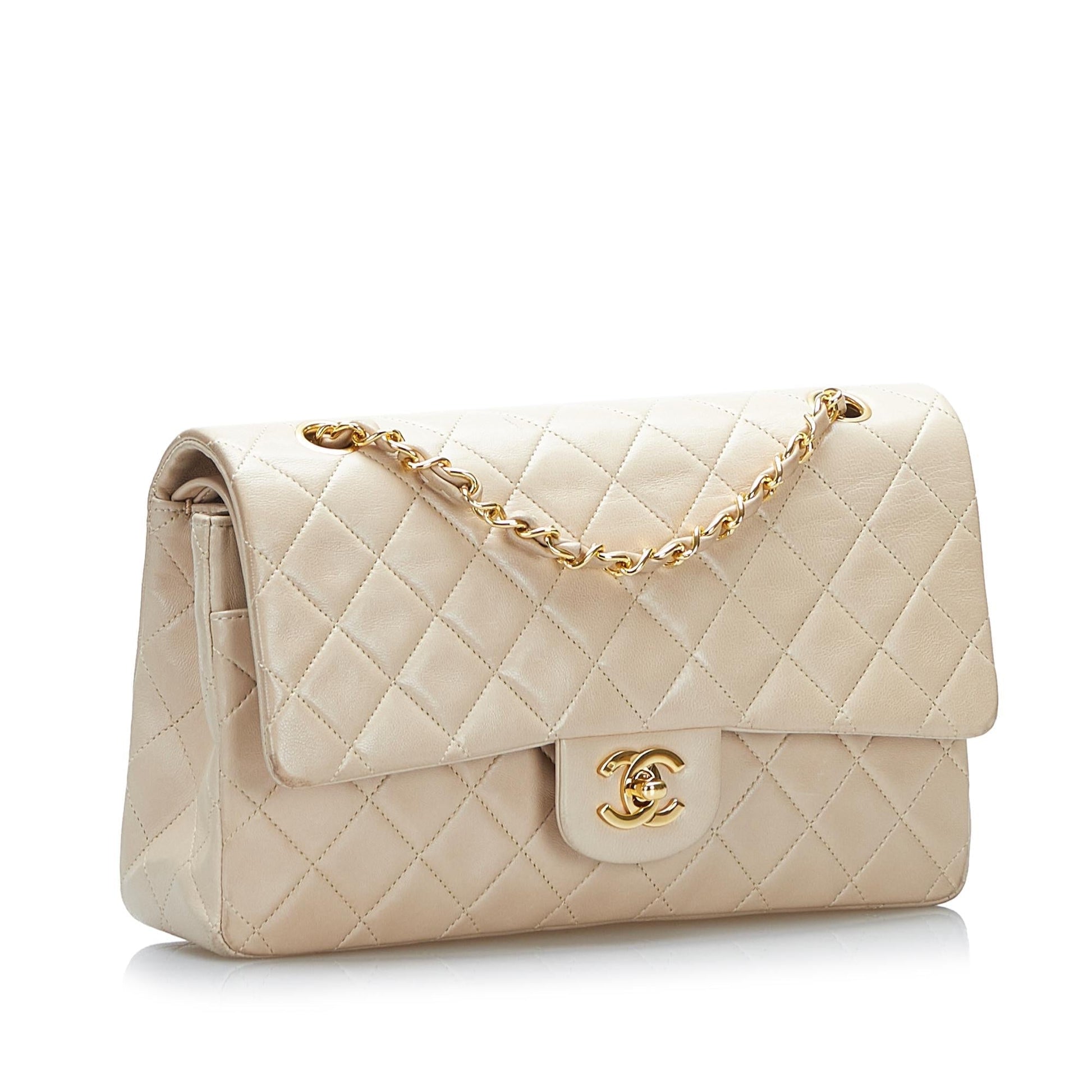 Chanel Classic Lambskin Double Flap SHG-5D9hdy Handbag