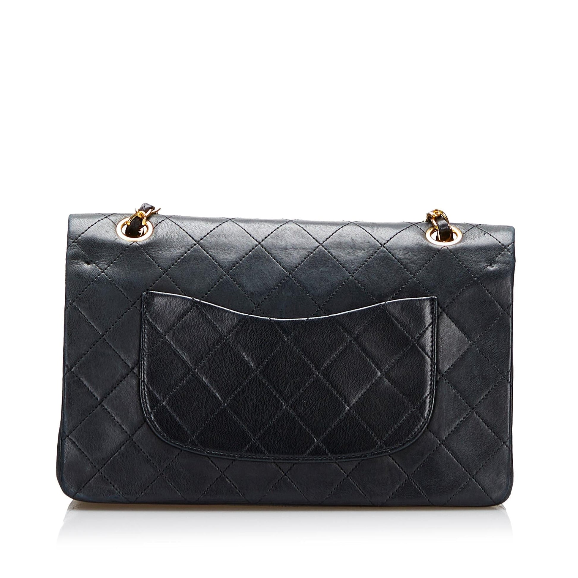Chanel Classic Lambskin Double Flap SHG-YOEFpa Handbag
