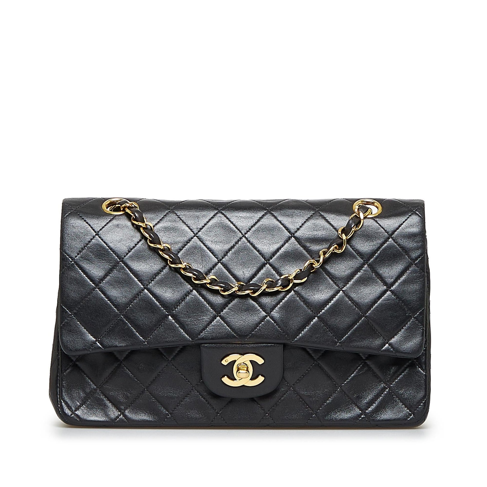 Chanel Classic Lambskin Double Flap SHG-iWstkh Handbag