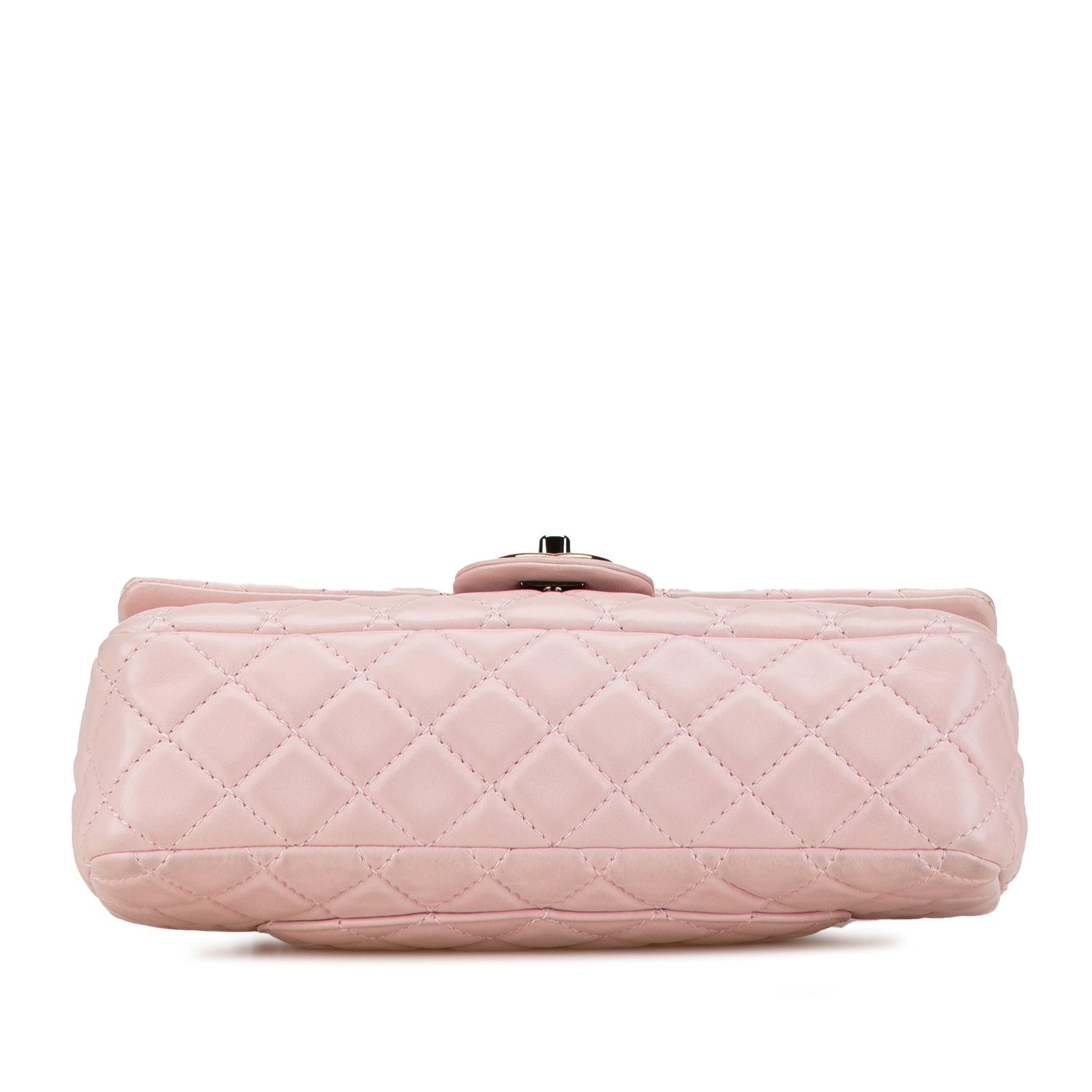 Chanel Classic Lambskin Double Flap Handbag Shg Zz3H43