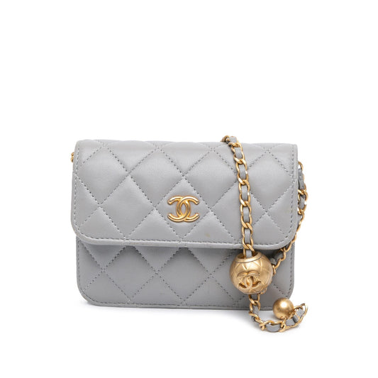 Chanel Lambskin Pearl Crush On SHG-rpWY7l Clutch Bag