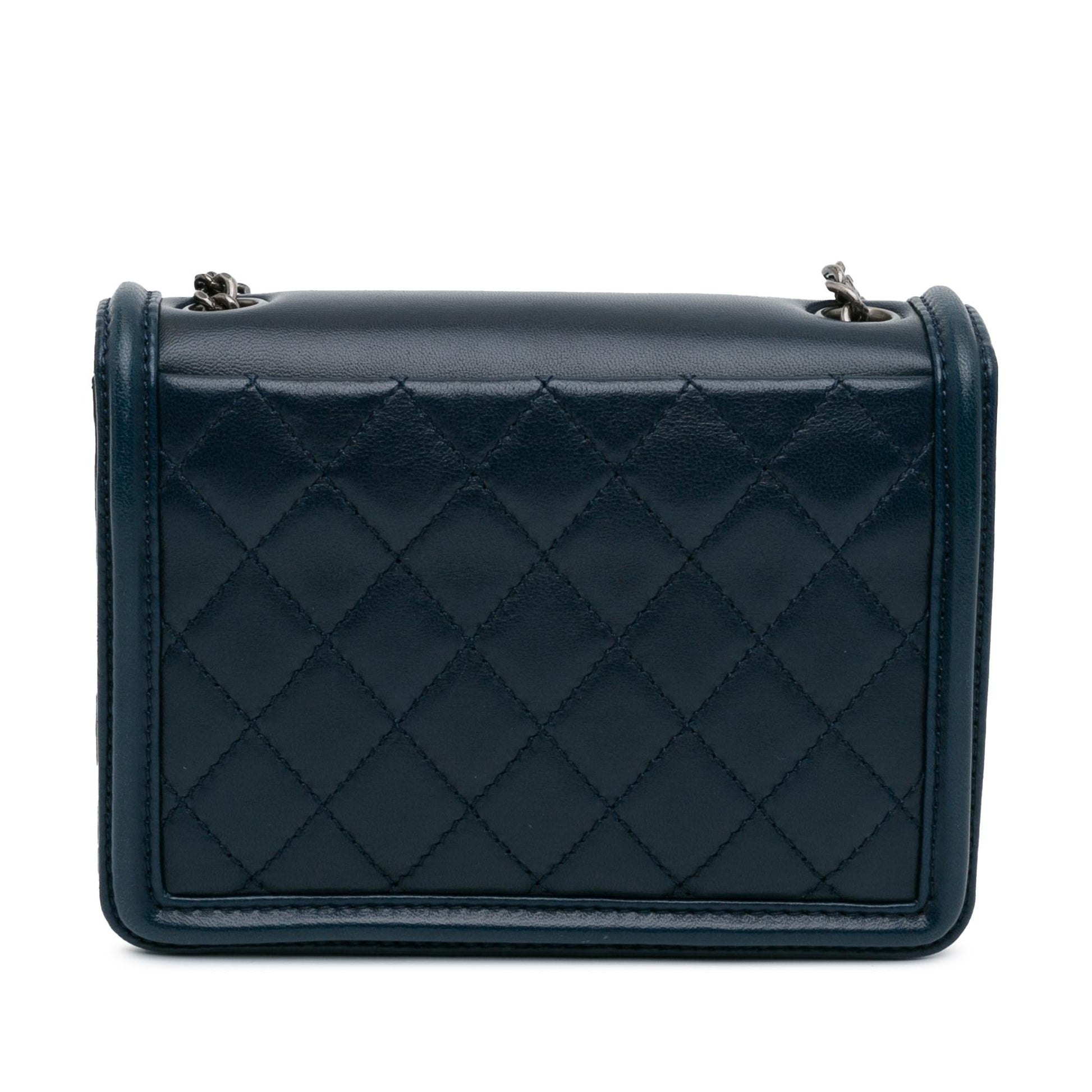 Chanel Plexiglass and Boy Brick Flap (SHG-I Hc5) Leather Denim Jewelry