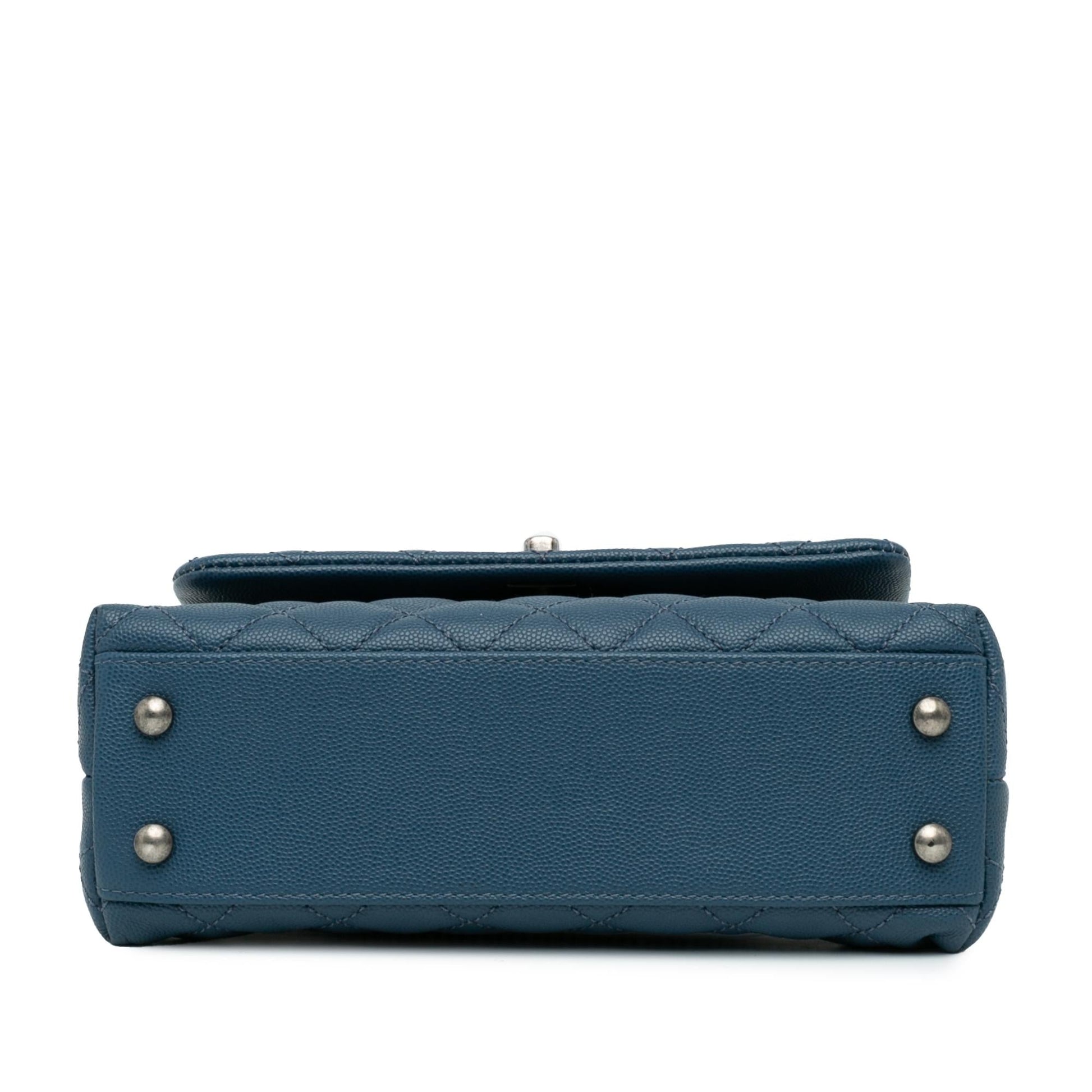 Chanel Quilted Caviar Coco Top Handle SHG-0p2bzJ Mini Bag