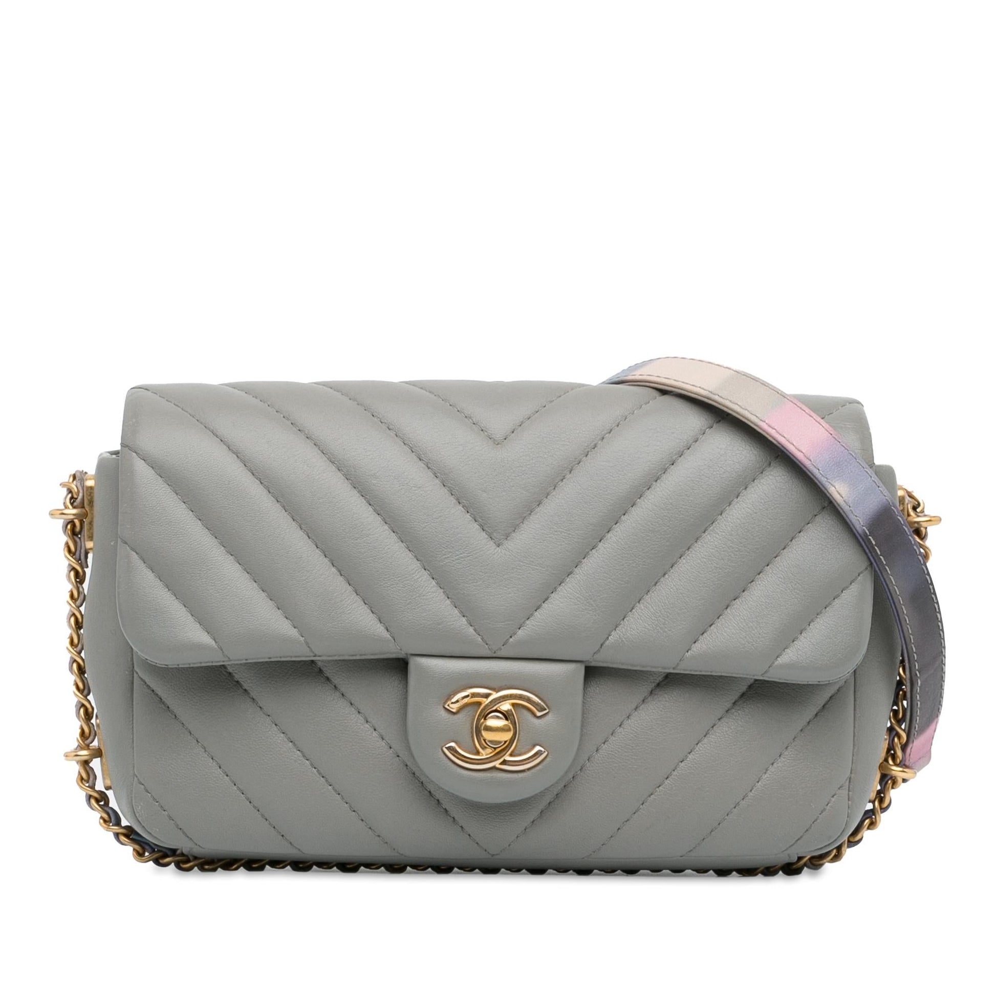Chanel Rectangular Chevron Lambskin Around Flap SHG-nJr512 Mini Bag