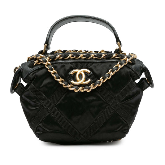 Chanel Nylon Grosgrain Lifestyle SHG-UydKYK Clutch Bag