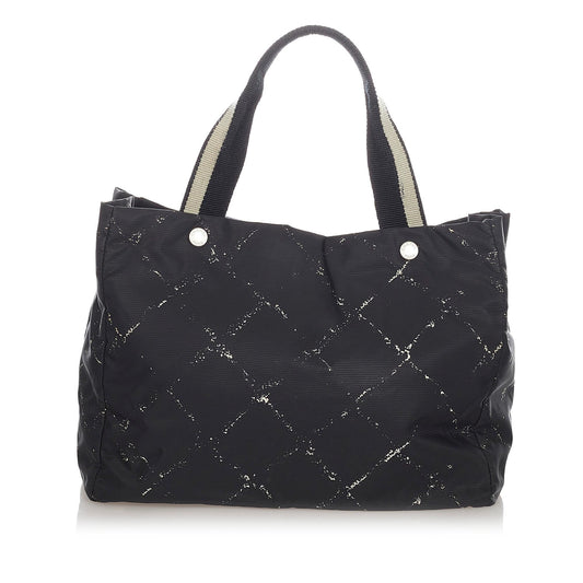 Chanel Old Travel Line Tote Bag (SHG-23286) Denim Nylon Jewelry