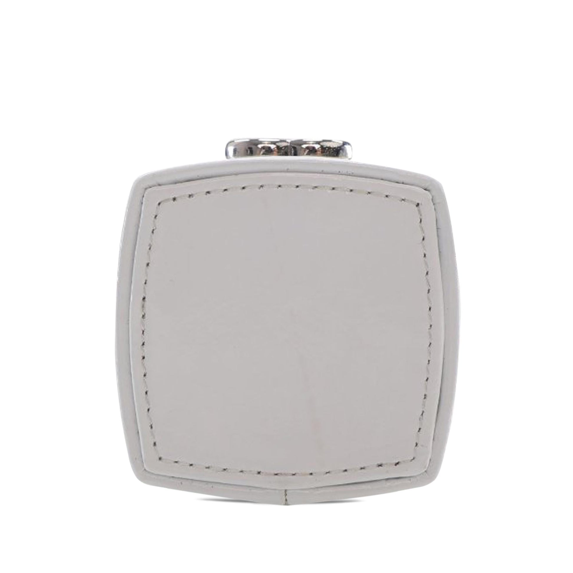 Chanel Patent Goatskin Make-Up Box SHG-cNmuxS Clutch Bag