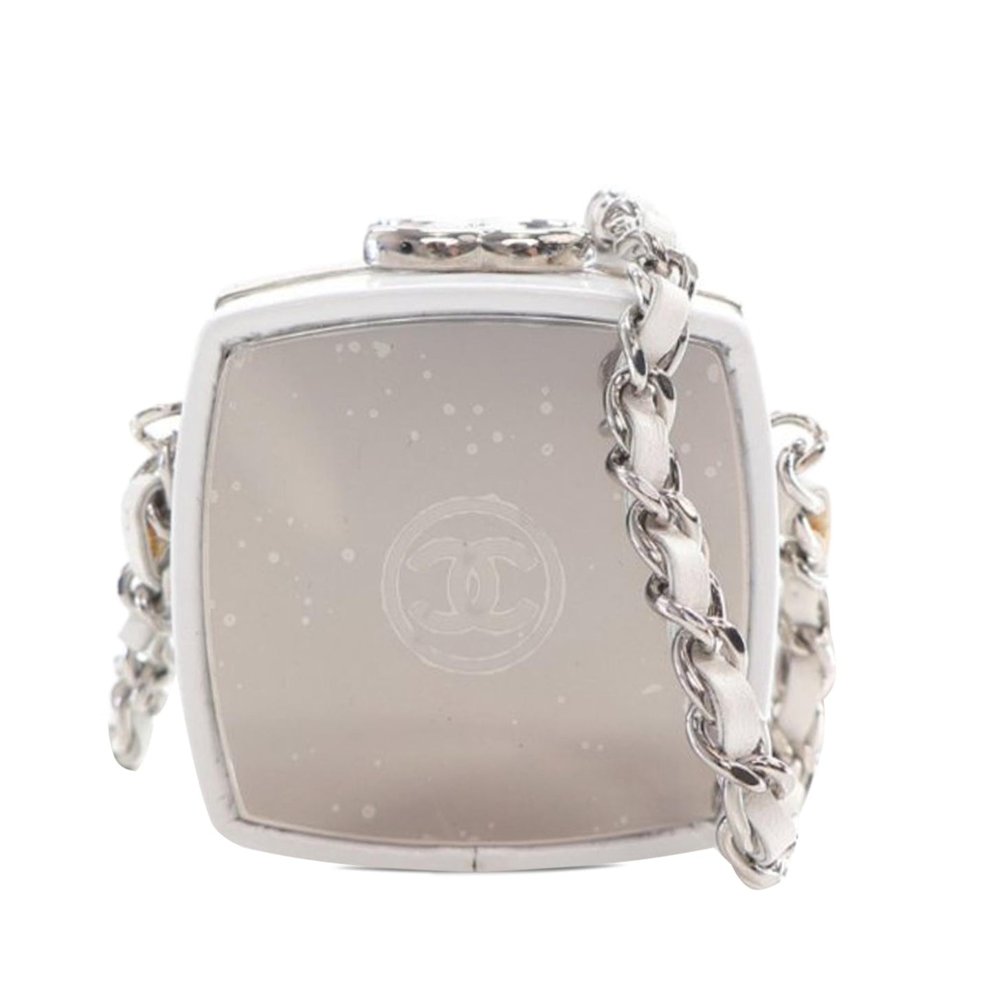 Chanel Patent Goatskin Make-Up Box SHG-cNmuxS Clutch Bag