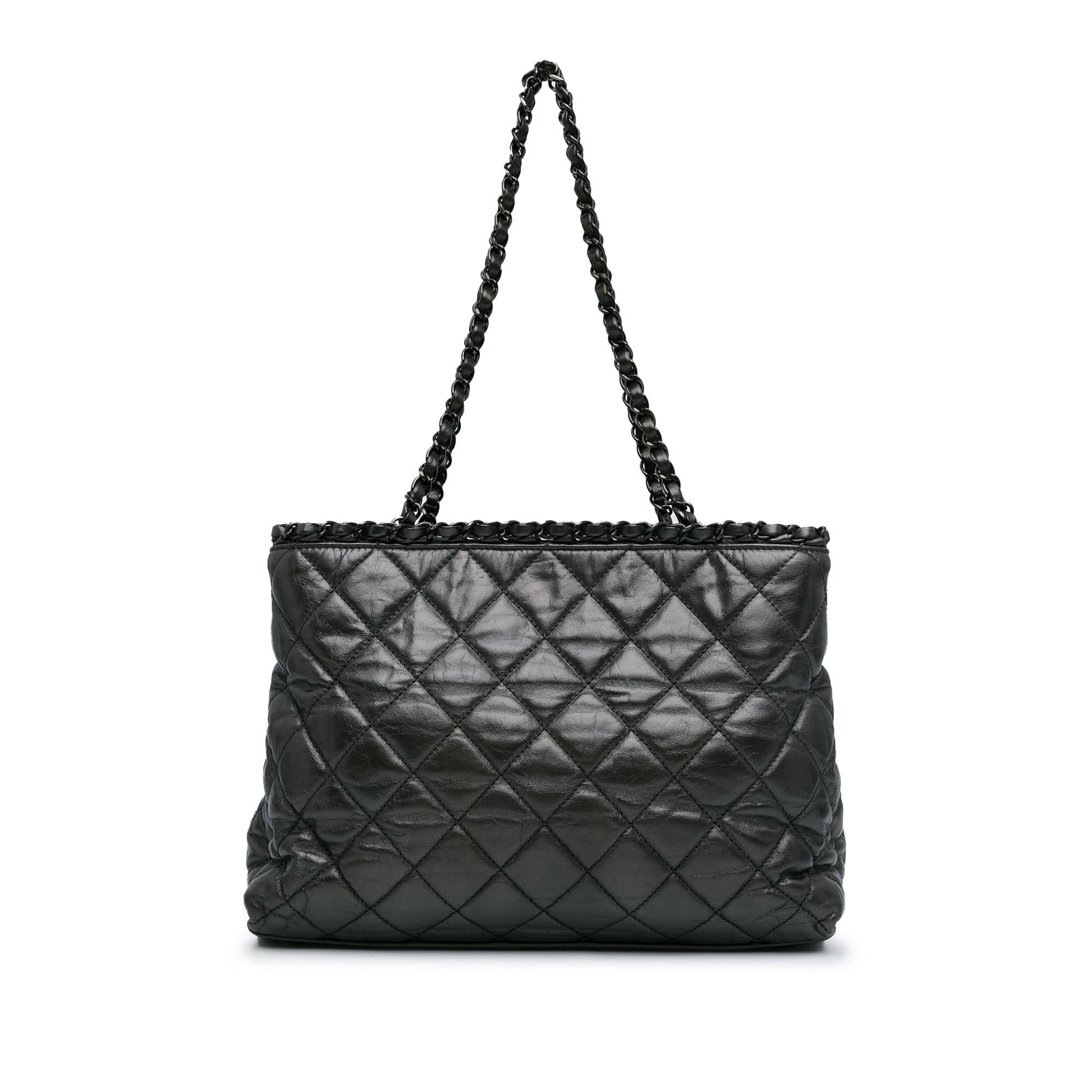 Chanel Quilted Aged Calfskin Me SHG-63pbEt Tote Bag