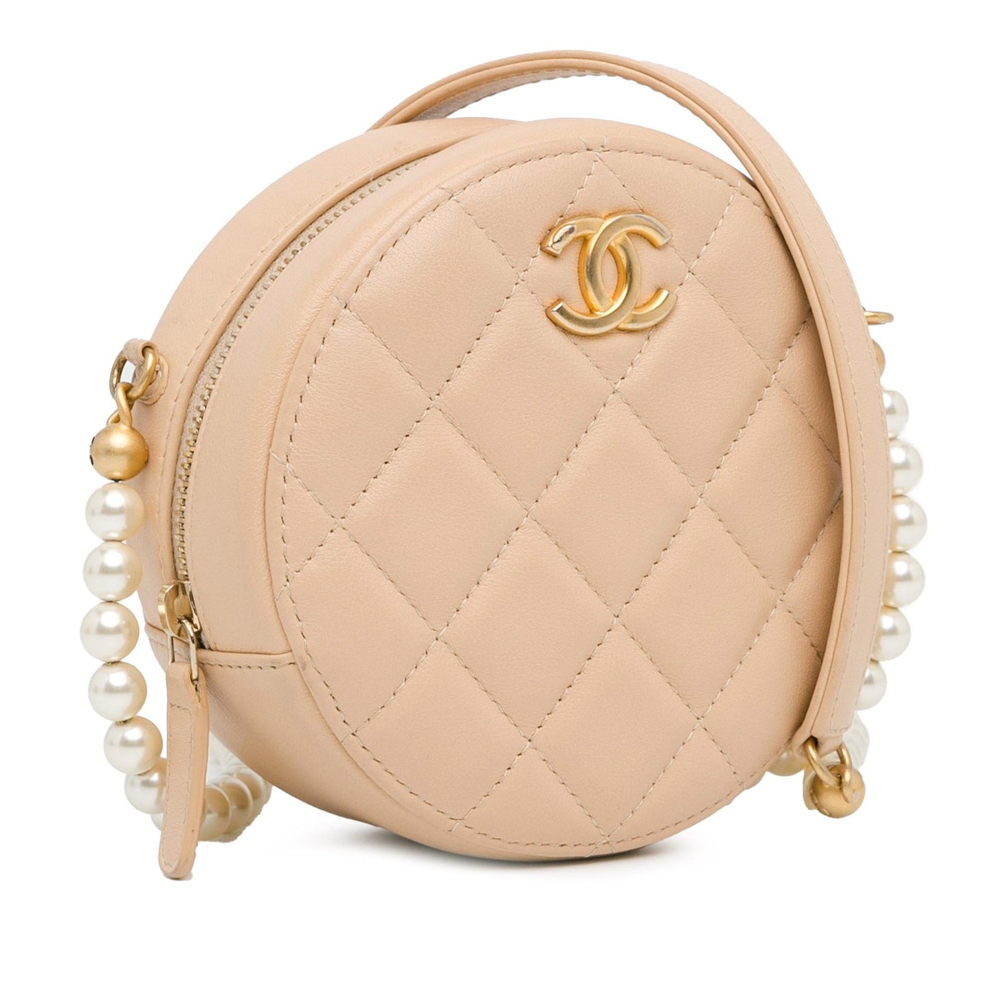 Chanel Quilted Calfskin Pearl Round SHG-4RAziC Clutch Bag