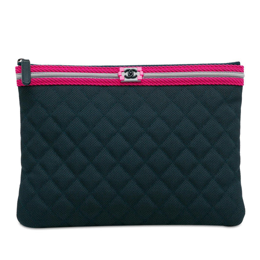 Chanel Quilted Nylon Fluo Boy O SHG-4cUU3k Clutch Bag