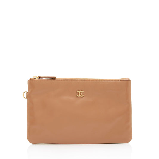Chanel Shiny Calfskin 22 Pochette SHF-1lnftM Small Clutch Bag