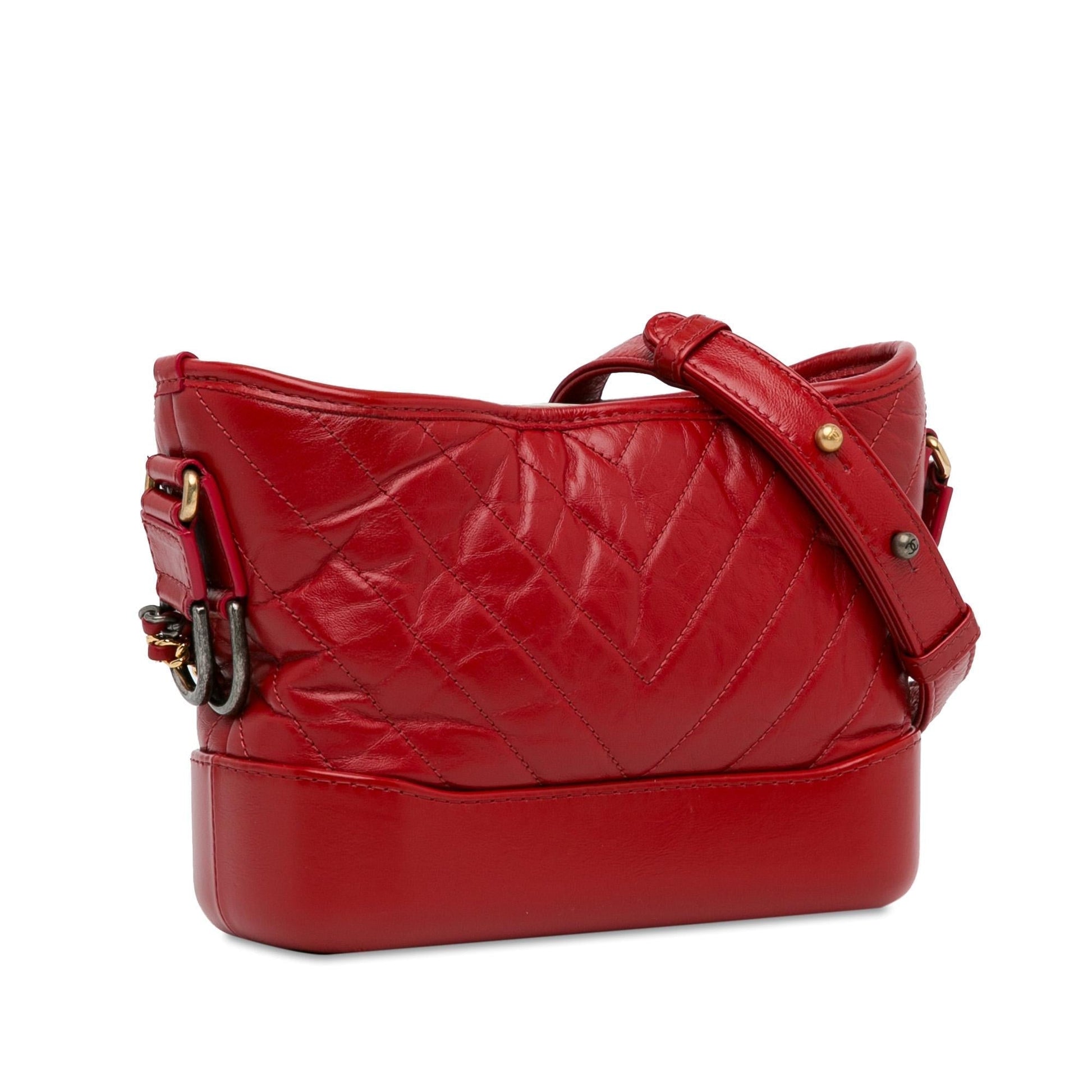 Chanel Chevron Lambskin Gabrielle SHG-EwAsAD Small Crossbody Bag