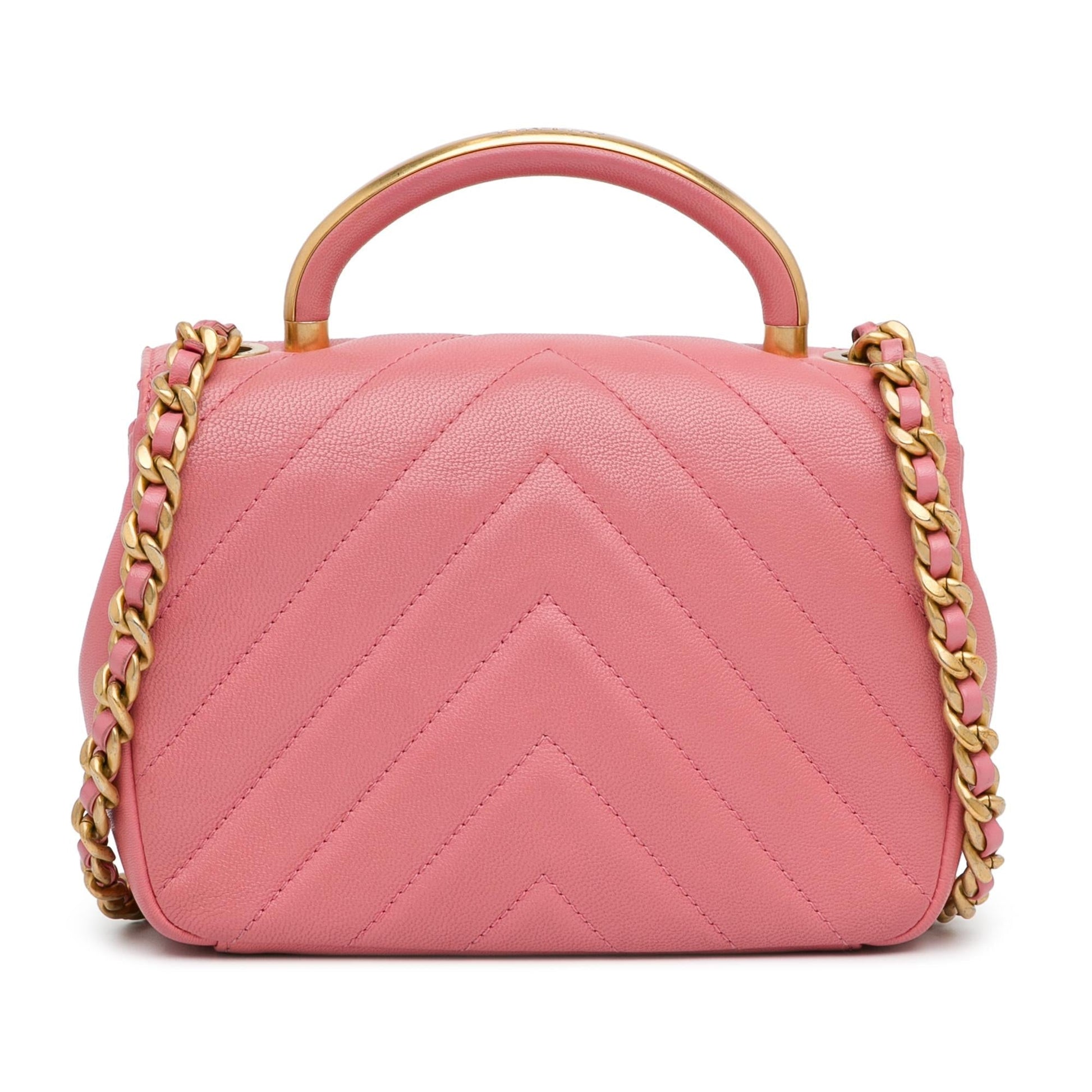Chanel Chevron Lambskin Reversed Round Flap SHG-tiKa51 Small Handbag