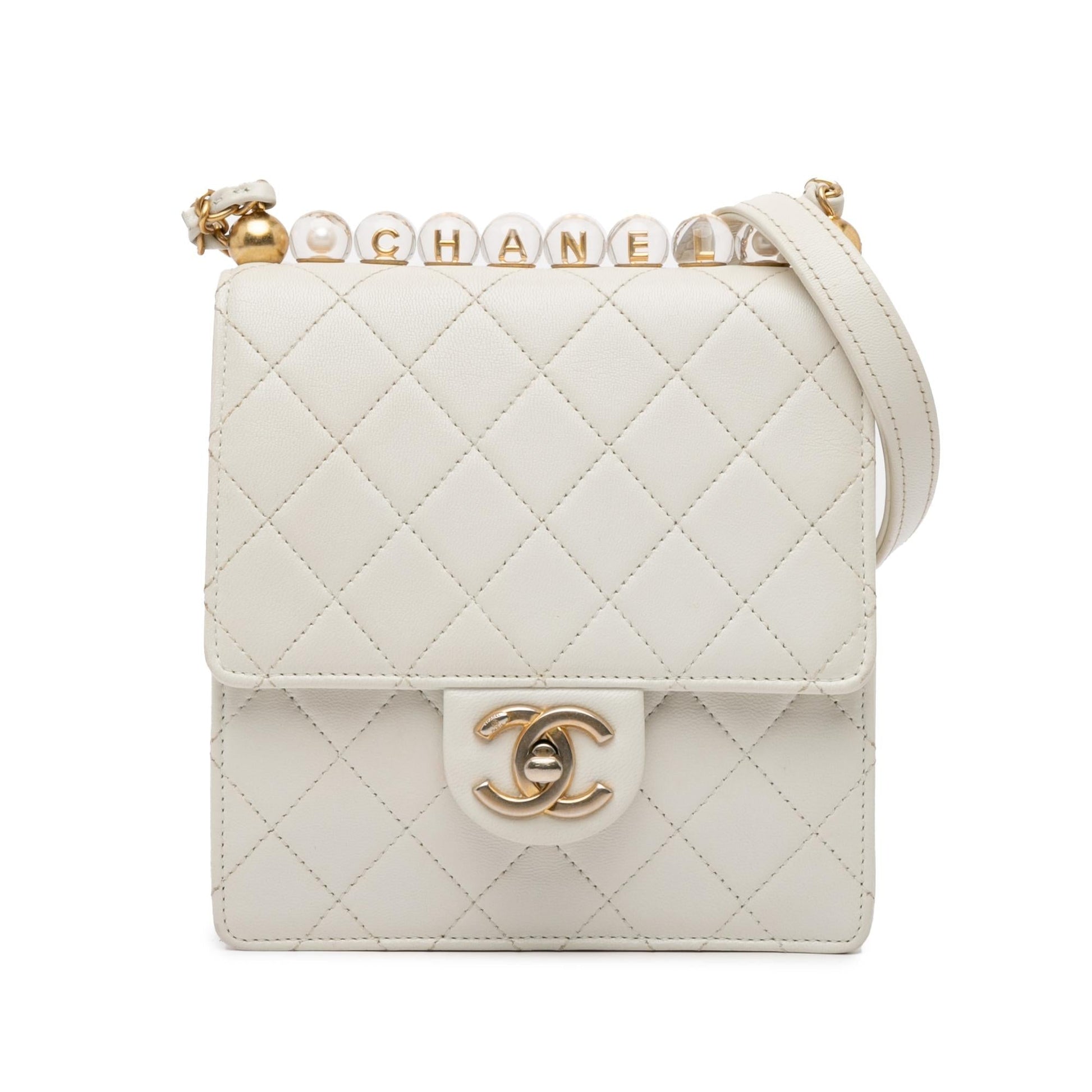 Chanel Lambskin Chic Pearls Flap SHG-NEndrv Small Handbag