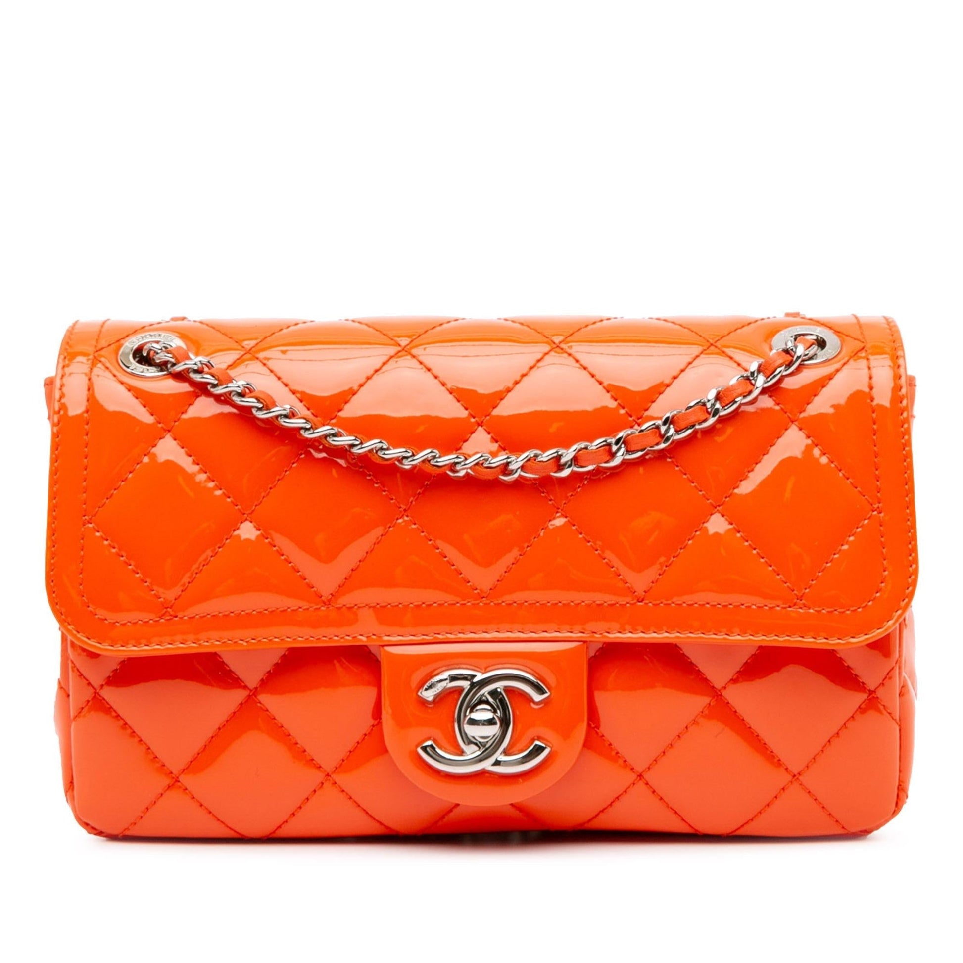Chanel Patent Coco Shine Flap SHG-uOk6MM Small Handbag