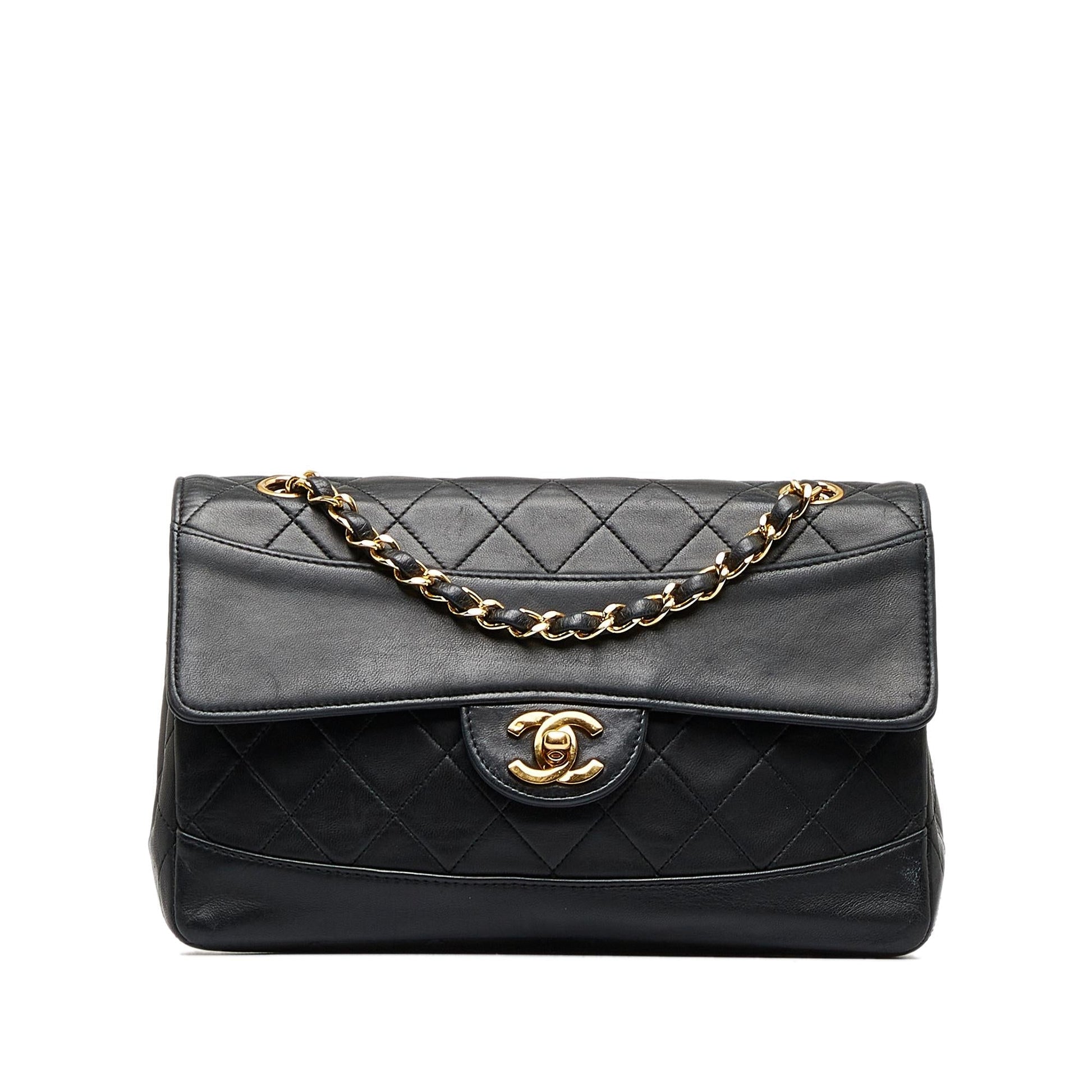 Chanel Quilted Lambskin Single Flap SHG-JnDmQ6 Small Handbag