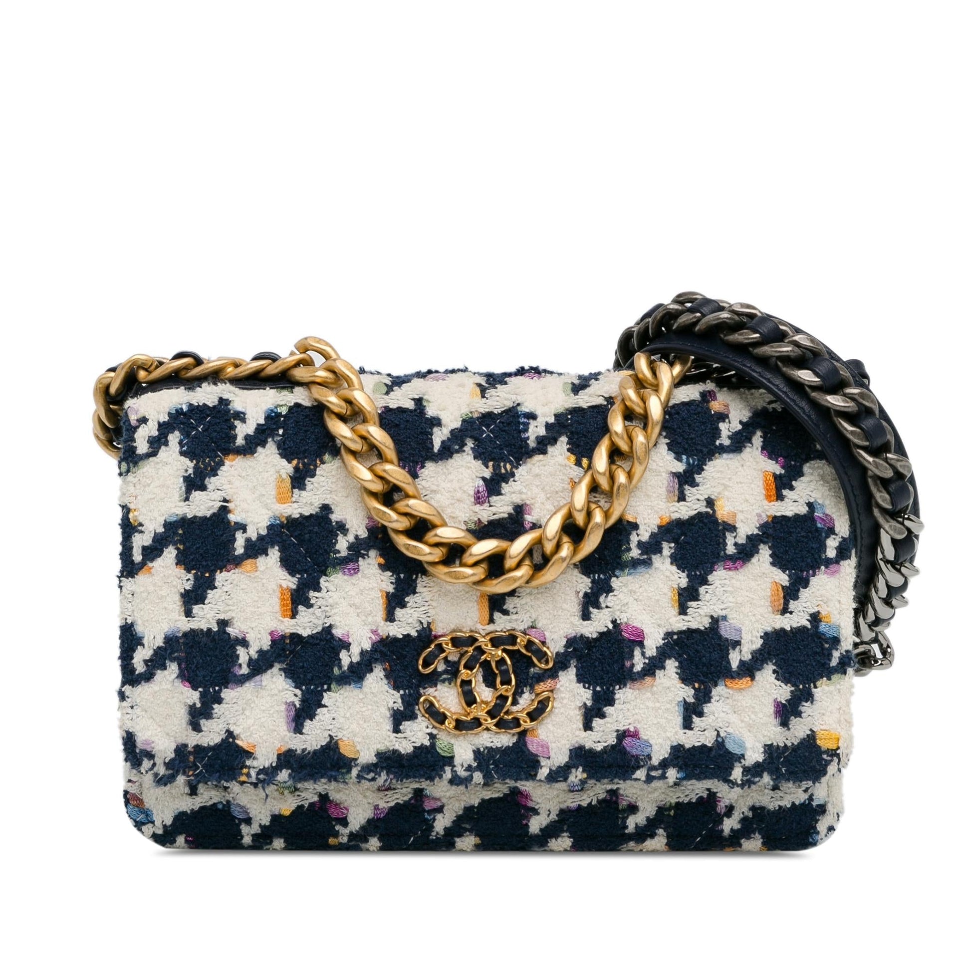 Chanel Tweed 19 On SHG-8IhucE Wallet Case