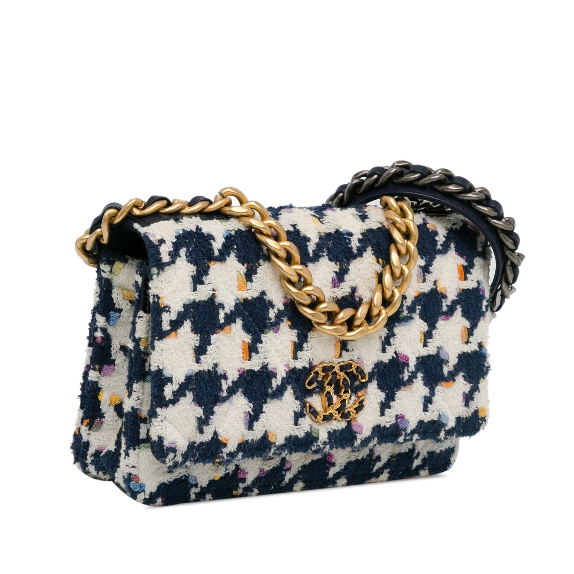 Chanel Tweed 19 On Wallet Case Chain 2
