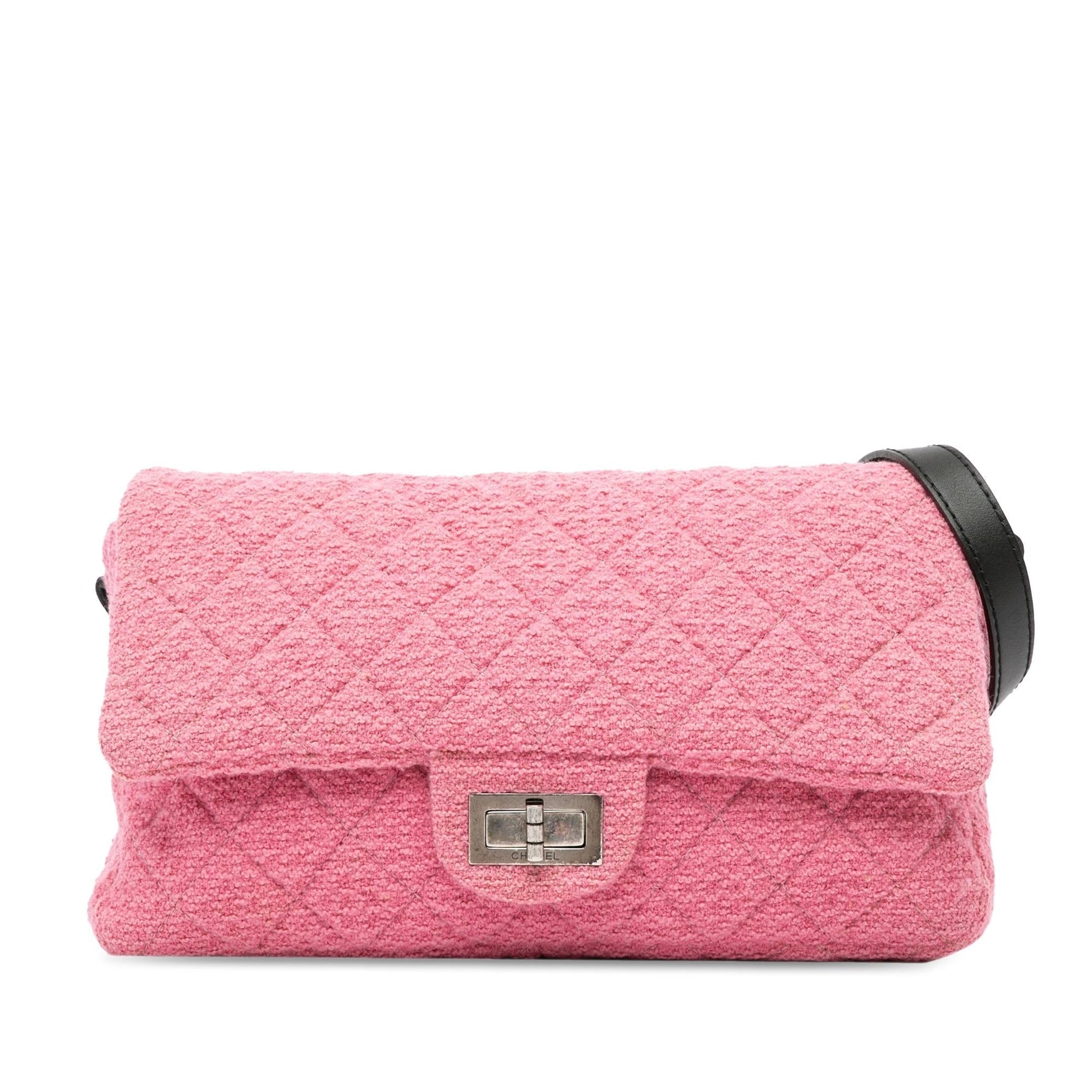 Chanel Tweed Mademoiselle SHG-PQp9XU Lock Crossbody Bag