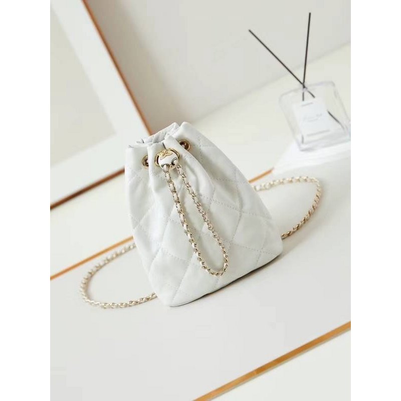 Chanel Chanel Bucket Bag Bg02759