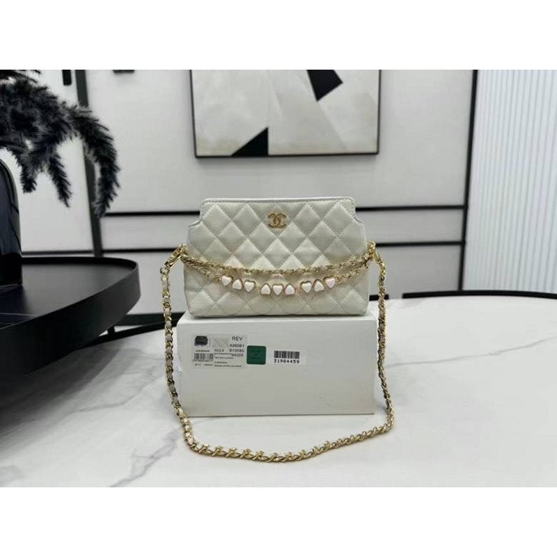 Chanel Cross Body Bag Handbag Bag Bg02754