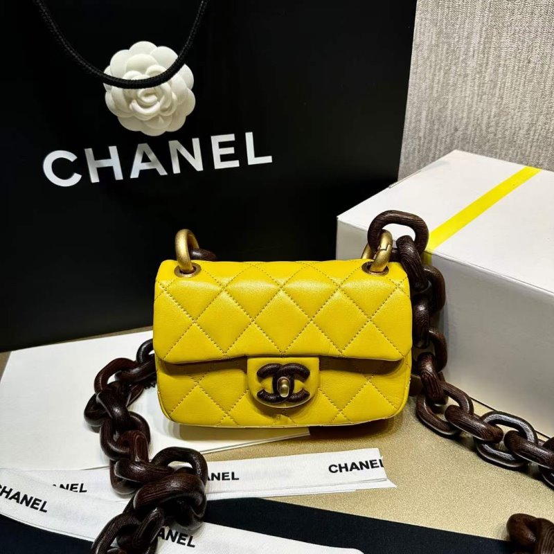 Chanel Chanel Flap Bag Bg02144 Handbag