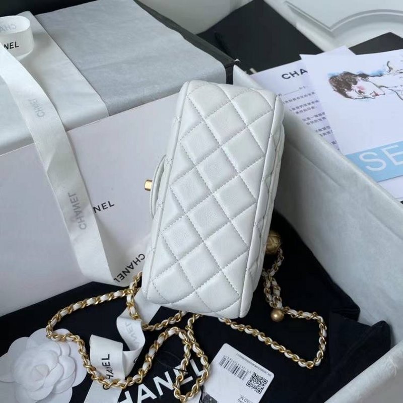 Chanel Chanel Flap Bag Bg02799 Handbag