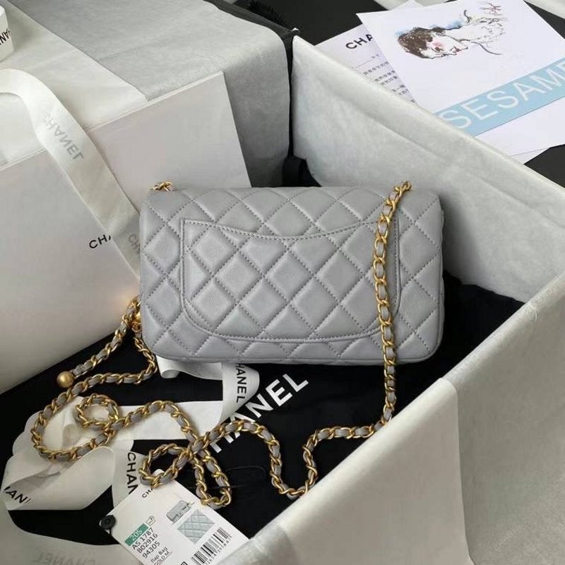 Chanel Chanel Flap Bag Bg02802 Handbag