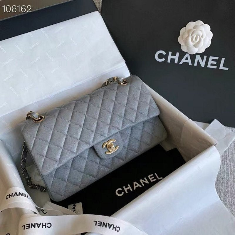 Chanel Chanel Flap Bag Bg0525028 Handbag