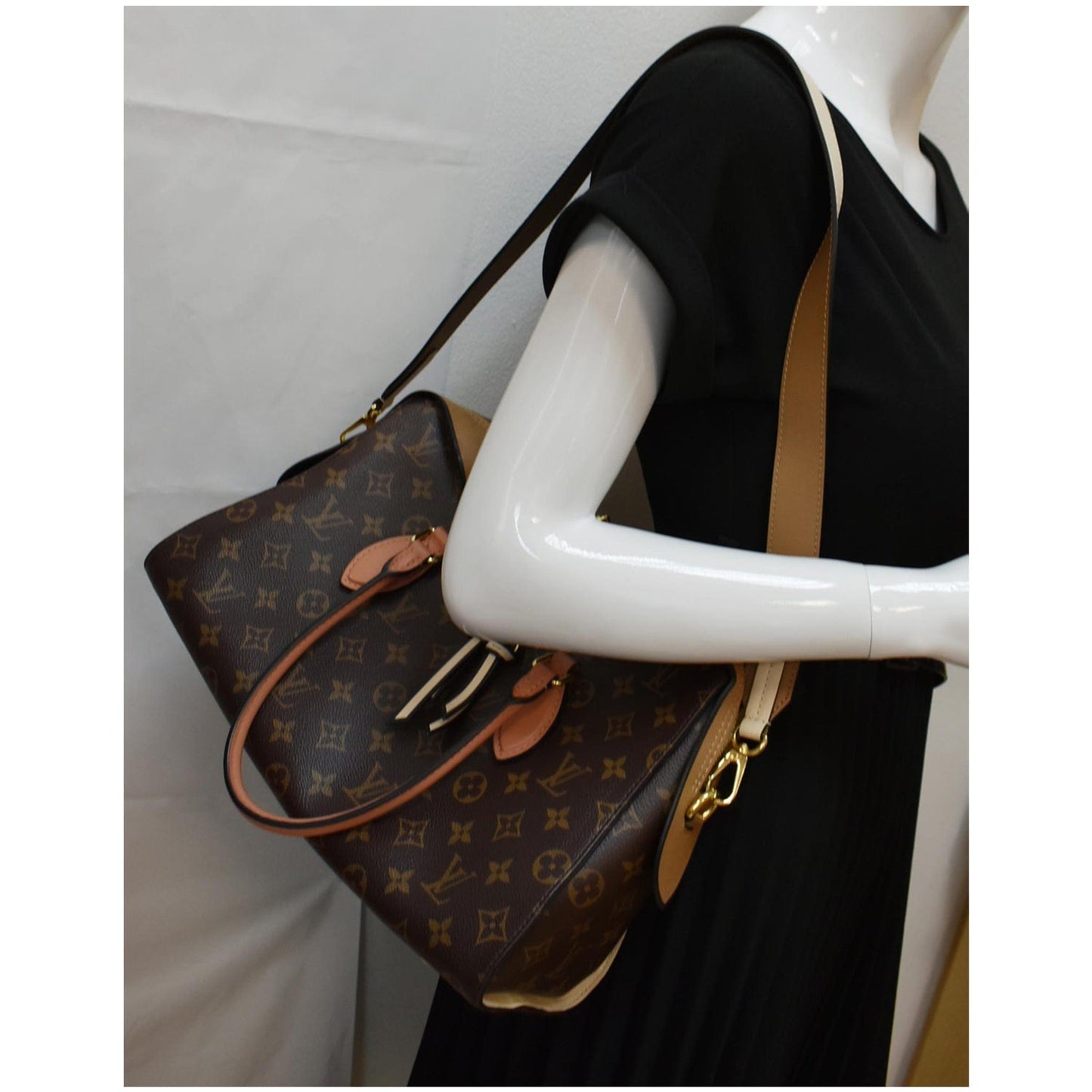 Louis Tuileries Shoulder Bag Sesame Peach Creme Canvas Monogram